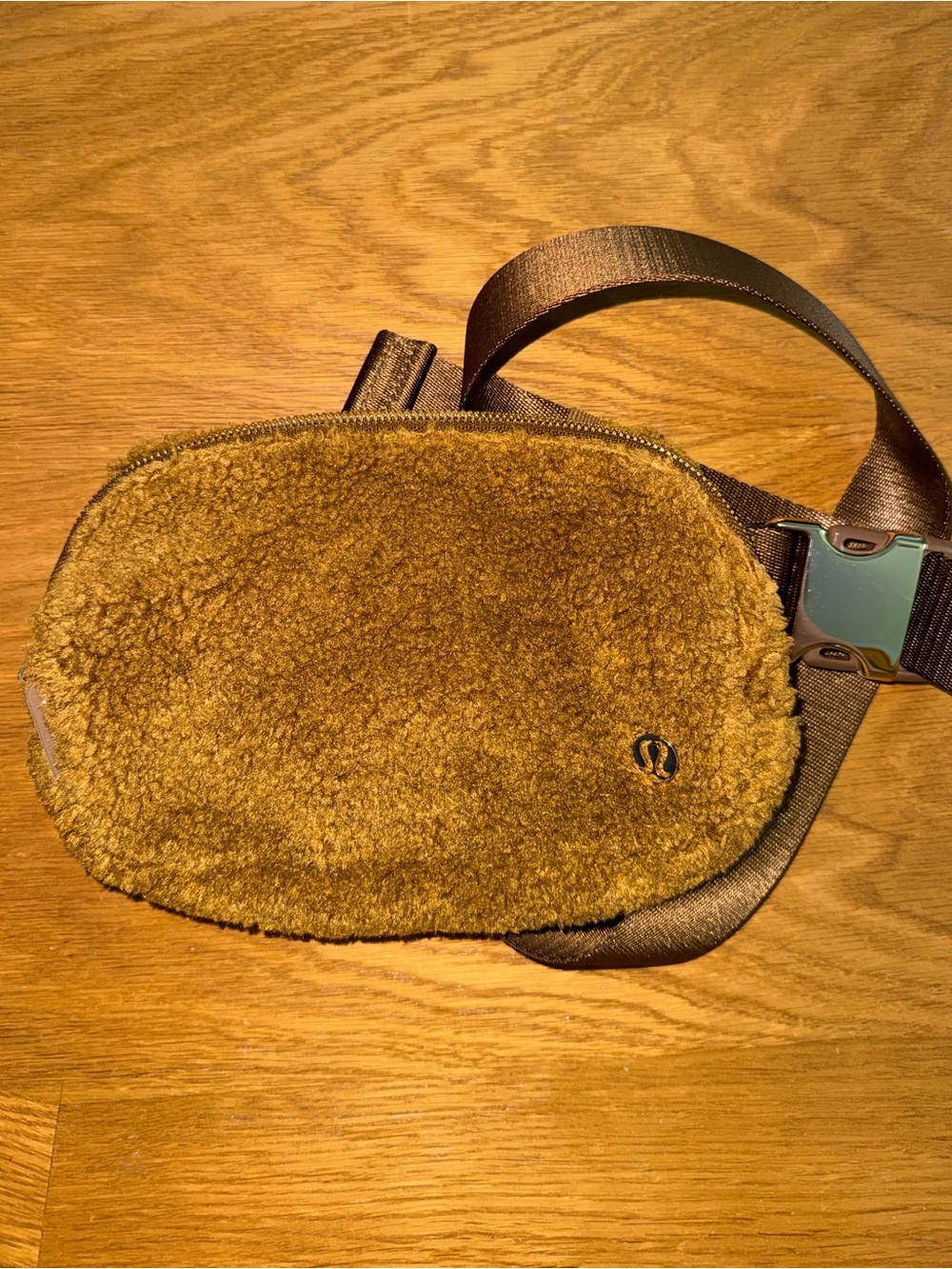 Lululemon Sherpa Belt Bag